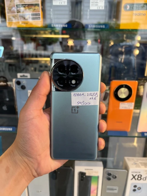 One plus 11R 12/256 One plus 11R 12/ 256 Gb