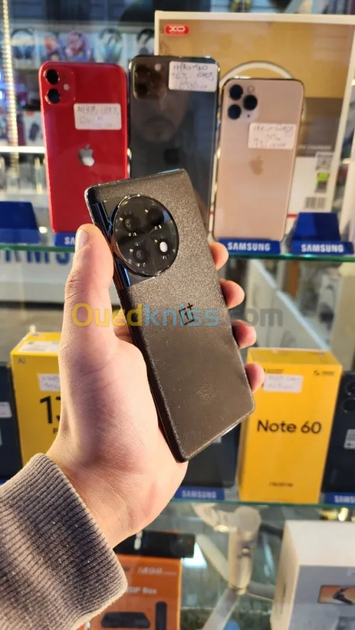 One plus 11R 16/256 One plus 11R 16/256
