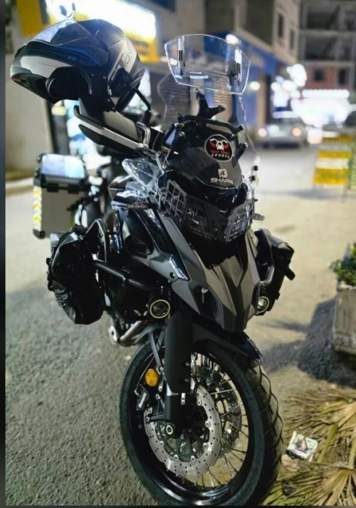 Benelli Trk 502x 2025