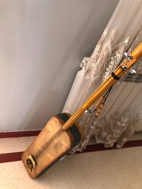 غومبري أصلي للبيع