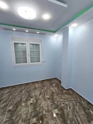 Peinture simple est decor 