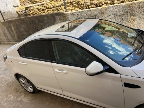 MG 6 2012 Deluxe