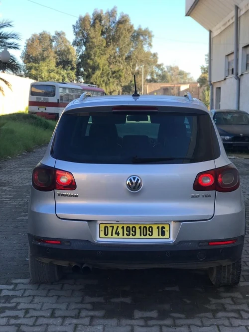 Volkswagen Tiguan 2009 Carat +