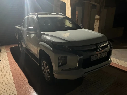 Mitsubishi L200 2022 Doube cabine Evolution
