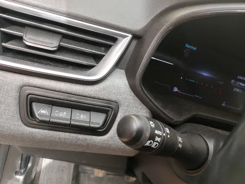 Renault Clio 5  2024 Évolution  carte grise Safia code QR