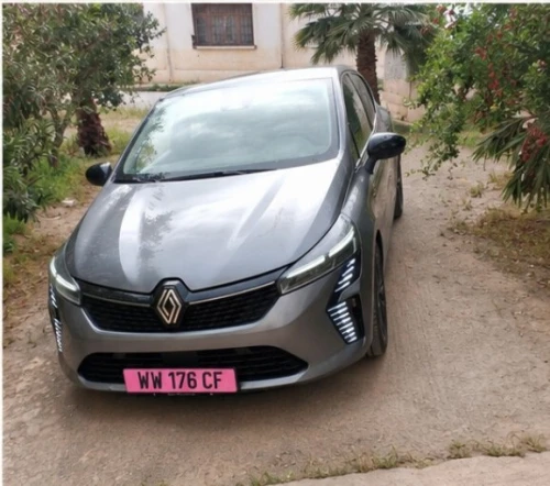 Renault Clio 5  2024 Évolution carte grise QR Safia