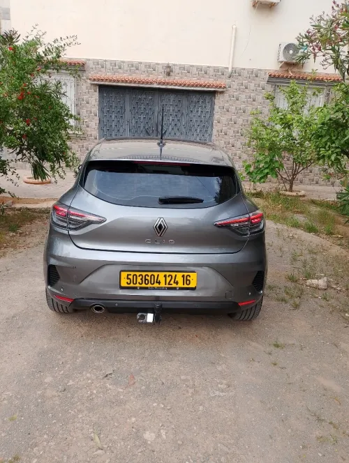 Renault Clio 5  2024 Évolution  carte grise Safia code QR