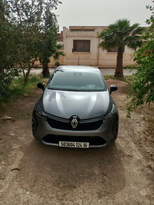 Renault Clio 5  2024 Évolution  carte grise Safia code QR