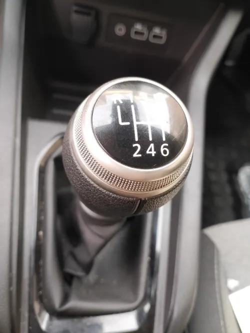 Renault Clio 5  2024 Évolution  carte grise Safia code QR