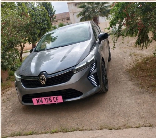 Renault Clio 5  2024 Évolution carte grise QR Safia