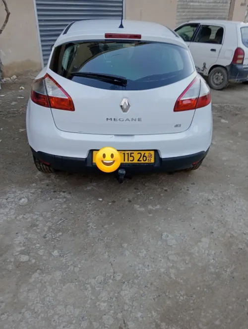 Renault Megane 3 2015 New Play
