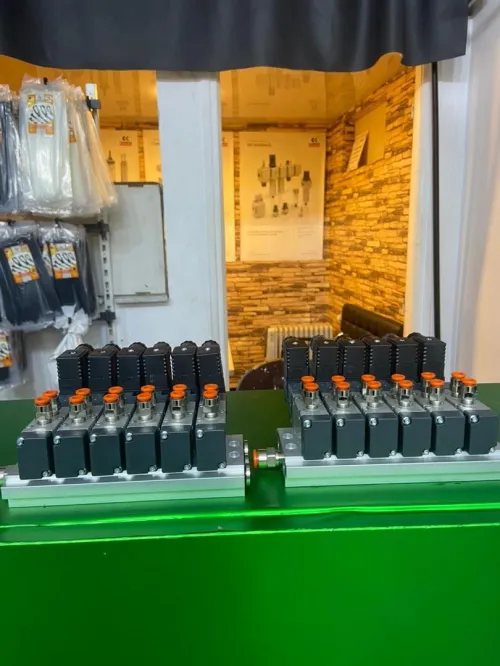 Distributeur Pneumatique -Vérin Pneumatique- Raccord Pneumatique-Filtre Régulateur (metal work )