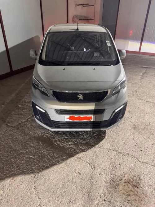 Peugeot Traveller 2022 Hdi