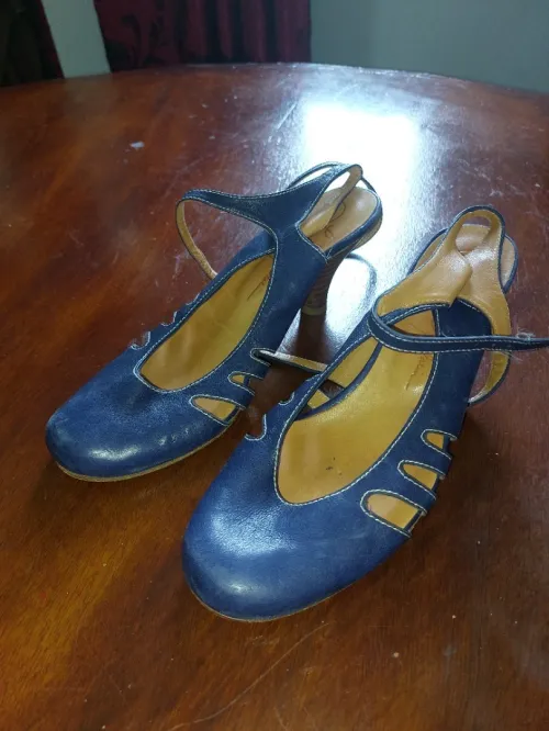 Chaussures femmes et hommes 