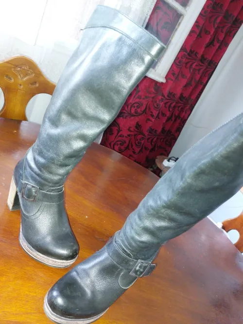 Chaussures femmes et hommes 