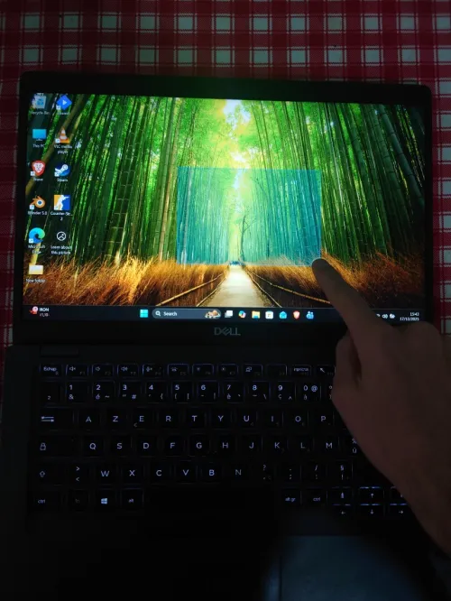 Dell i5 8éme tactile laptop