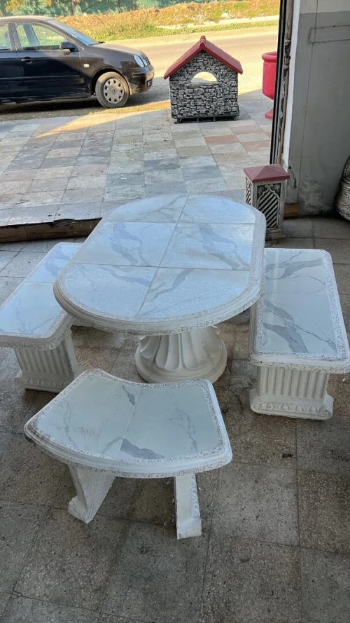 Table de jardin
