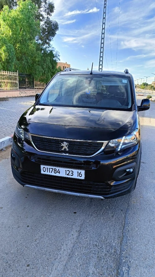 Peugeot Rifter 2023 Allure