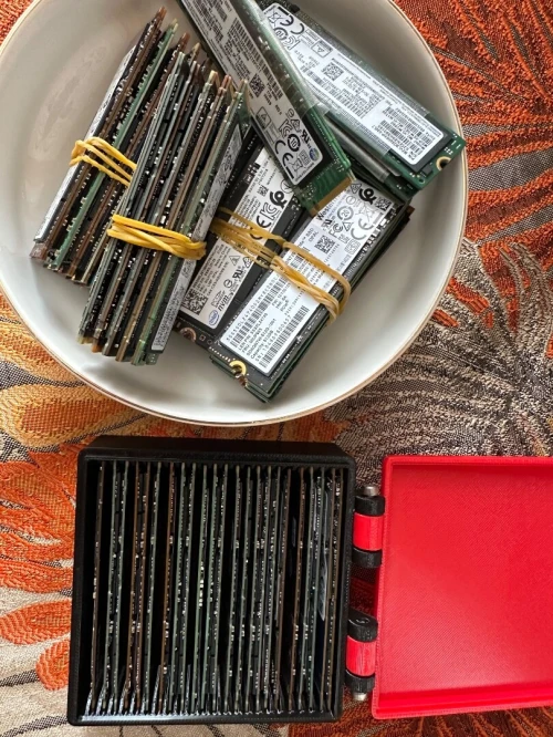 92 piece SSD Samsung, Intel et Toshiba 256 et 512 Go - M.2 NVMe