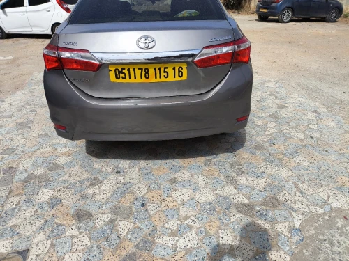 Toyota Corolla 2015 Premium