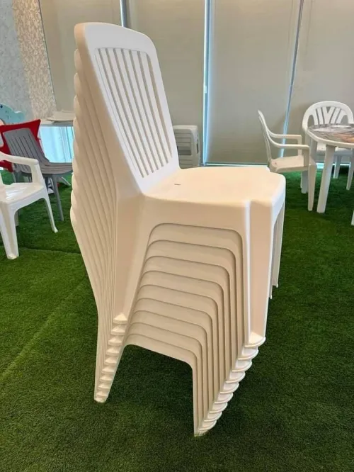 tables et chaises plastique gros كراسي و طاولات بلاستيكية بالجملة و التجزئة