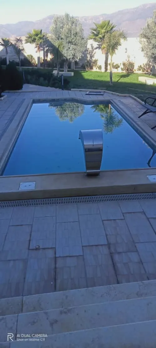 Bâche de couverture piscine 