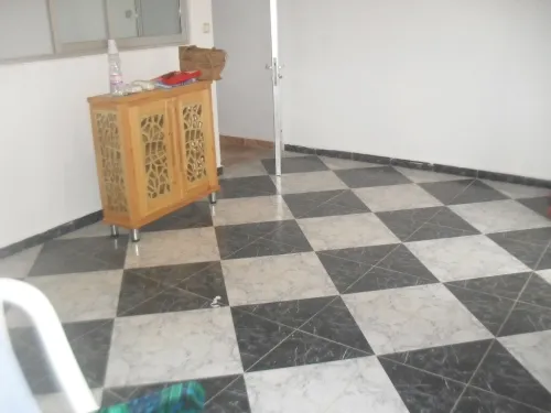 Vente Appartement Niveau de villa F2 Alger Hussein dey