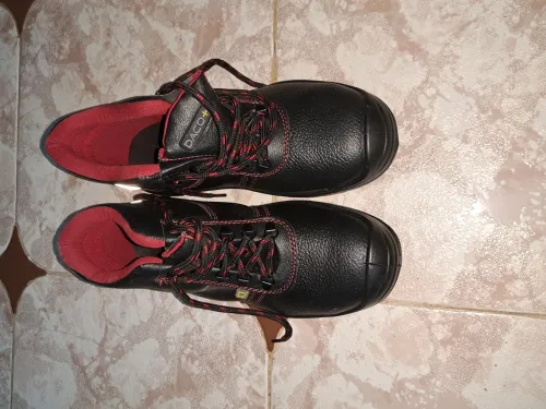 Chaussure de sécurité daco neuf 