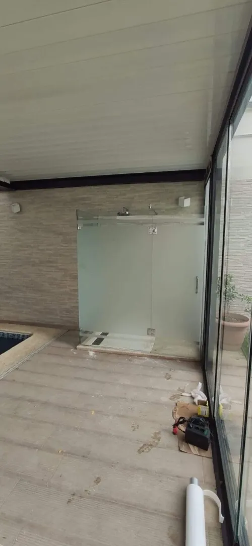 Cabine de douche italienne 