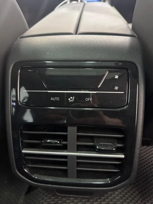 Volkswagen Passat 2025 