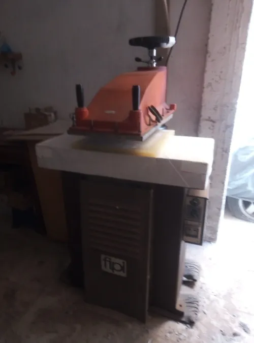 Balancier Fipi (Italie) 18 tonnes