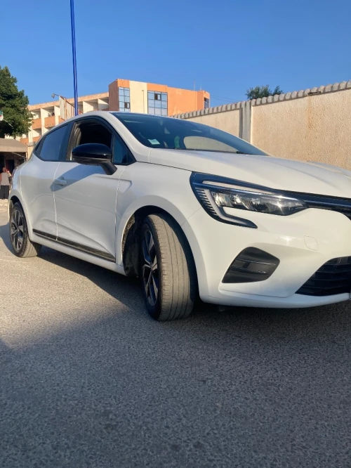 Renault Clio 5  2023 Evolution