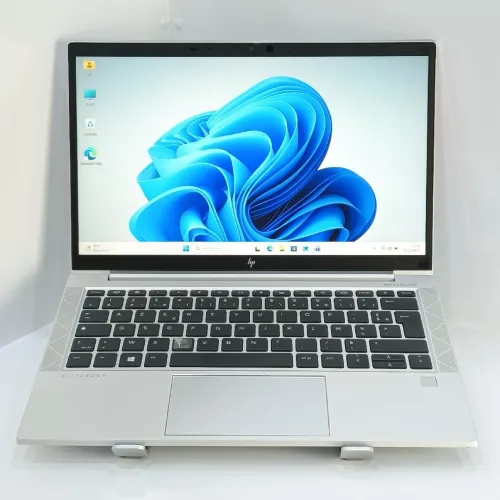 HP ELITEBOOK 830 G7 i5-10210U (10éme)/Ram 8g / SSD 256g / écran 13.3 FHD