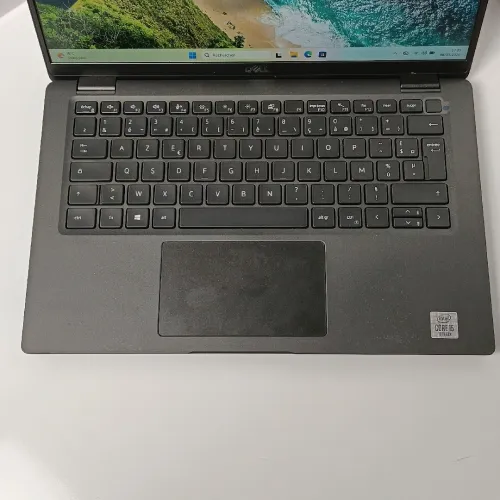 Dell latitude 7410 |i5-10210U (10éme)| Ram 8g|256g SSD|écran 14" FHD | Intel UHD graphics