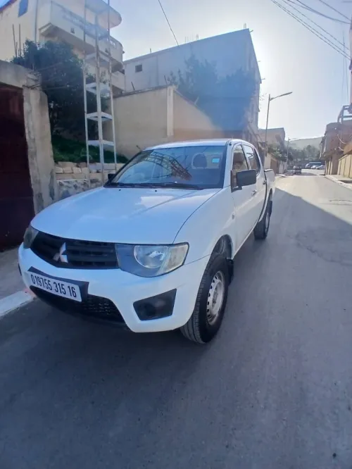 Mitsubishi L200 2015 Doube cabine Evolution