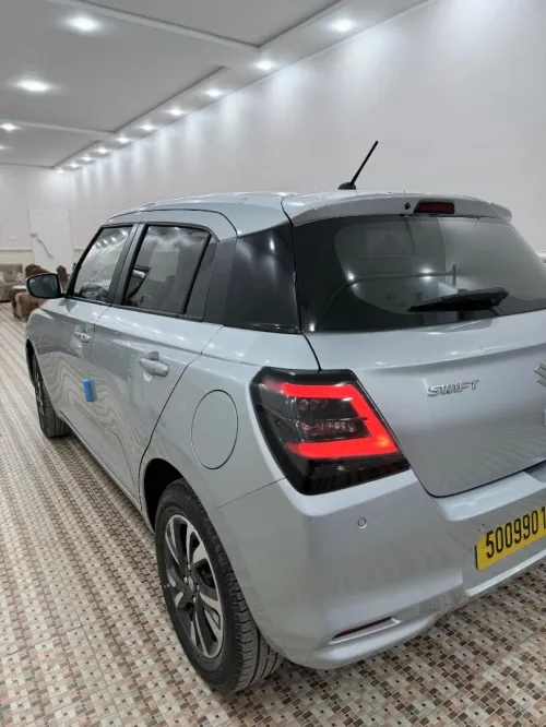 Suzuki Swift 2025 GLX