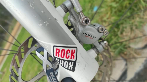 VÉLO VTT PROFESSIONNEL VIPER