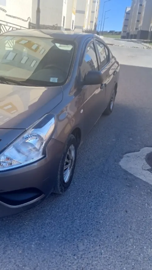 Nissan Sunny 2016 Tekna