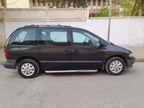 Chrysler Voyager 3 2000 Voyager 3