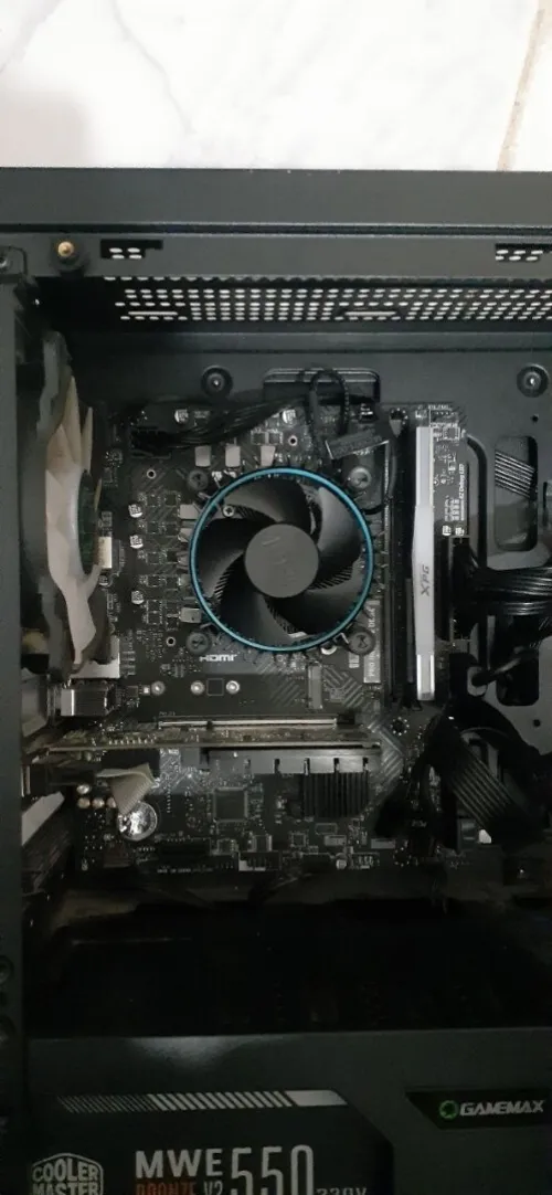 pc unité i5 12eme ram 16gb + ecran 22" pouces 1080p