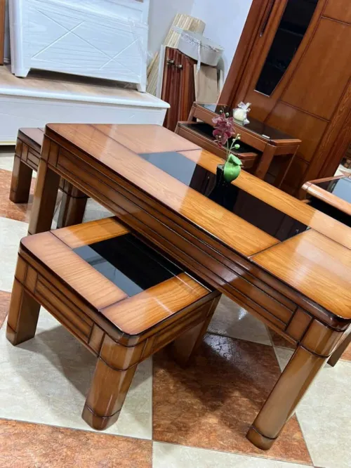 Table basse 3 pièces bien fini