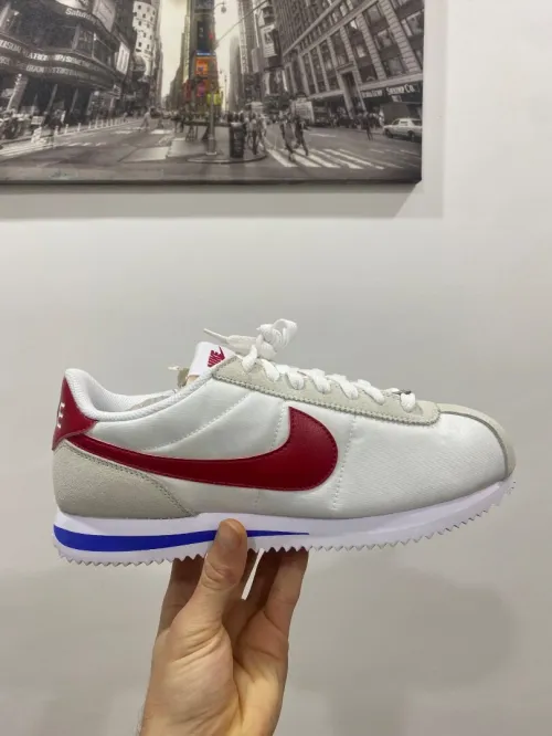 Nike cortez