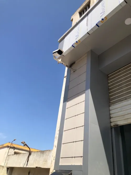 Électricien et installation du camera de surveillance 