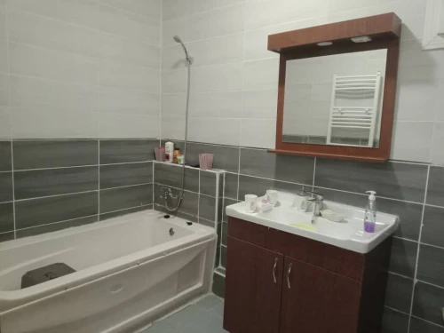 Location vacances Appartement F4 Alger Mahelma