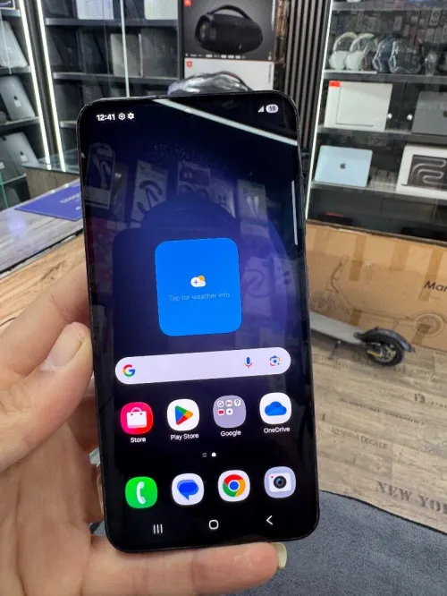 Samsung S23 8G 256G etat 10/10