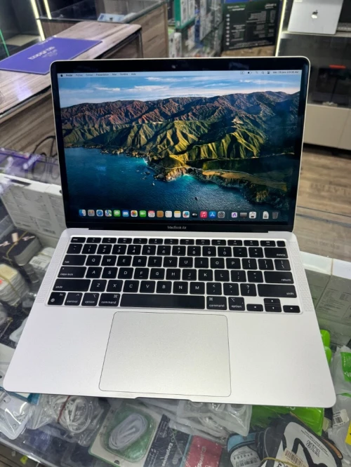 MacBook Air M1 16G 256G très bon état