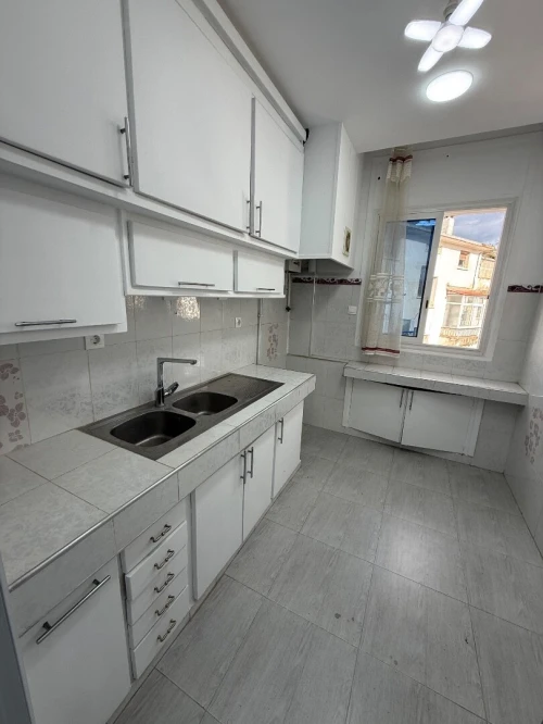 Location Appartement F3 Alger El mouradia