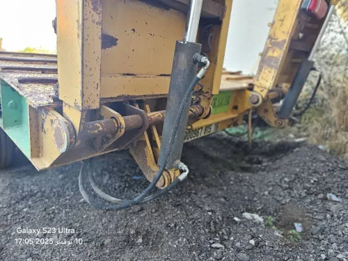 REMORQUE PORTE ENGIN TOUFIK TRAYLOR 32T 