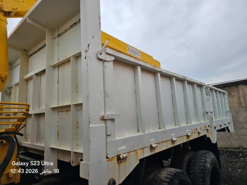 CAMION HINO 6X4 GRUE 1989