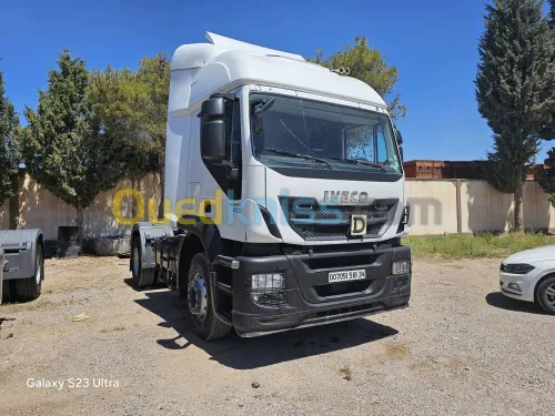 CAMION IVECO TRAKKER 420 4X2 2018